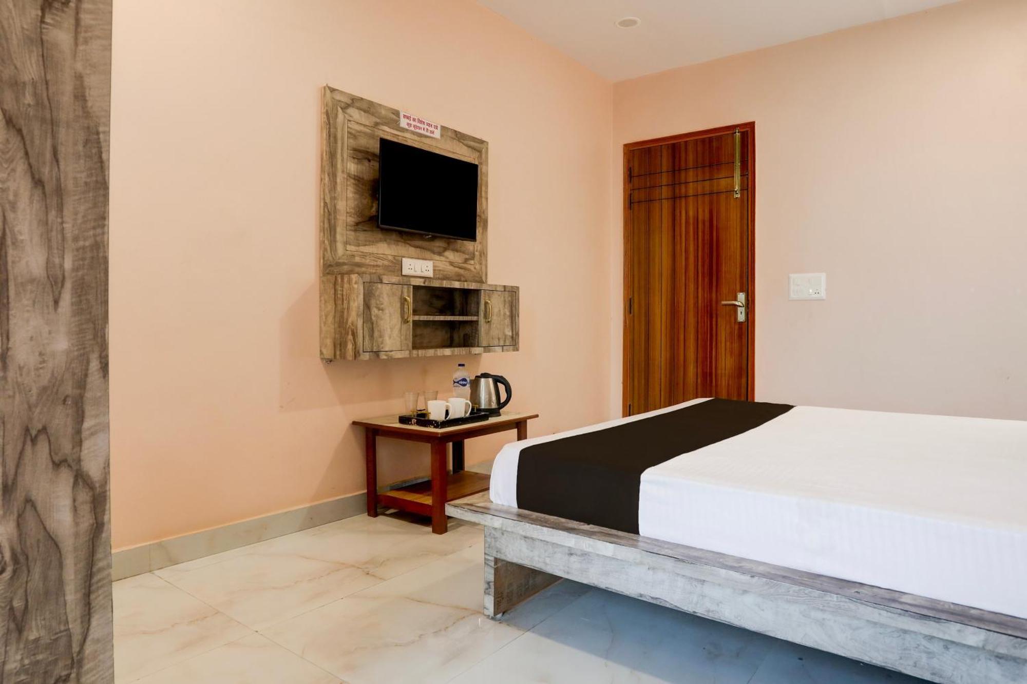 Hotel O Rana Hotel & Restaurant Meerut Exterior foto
